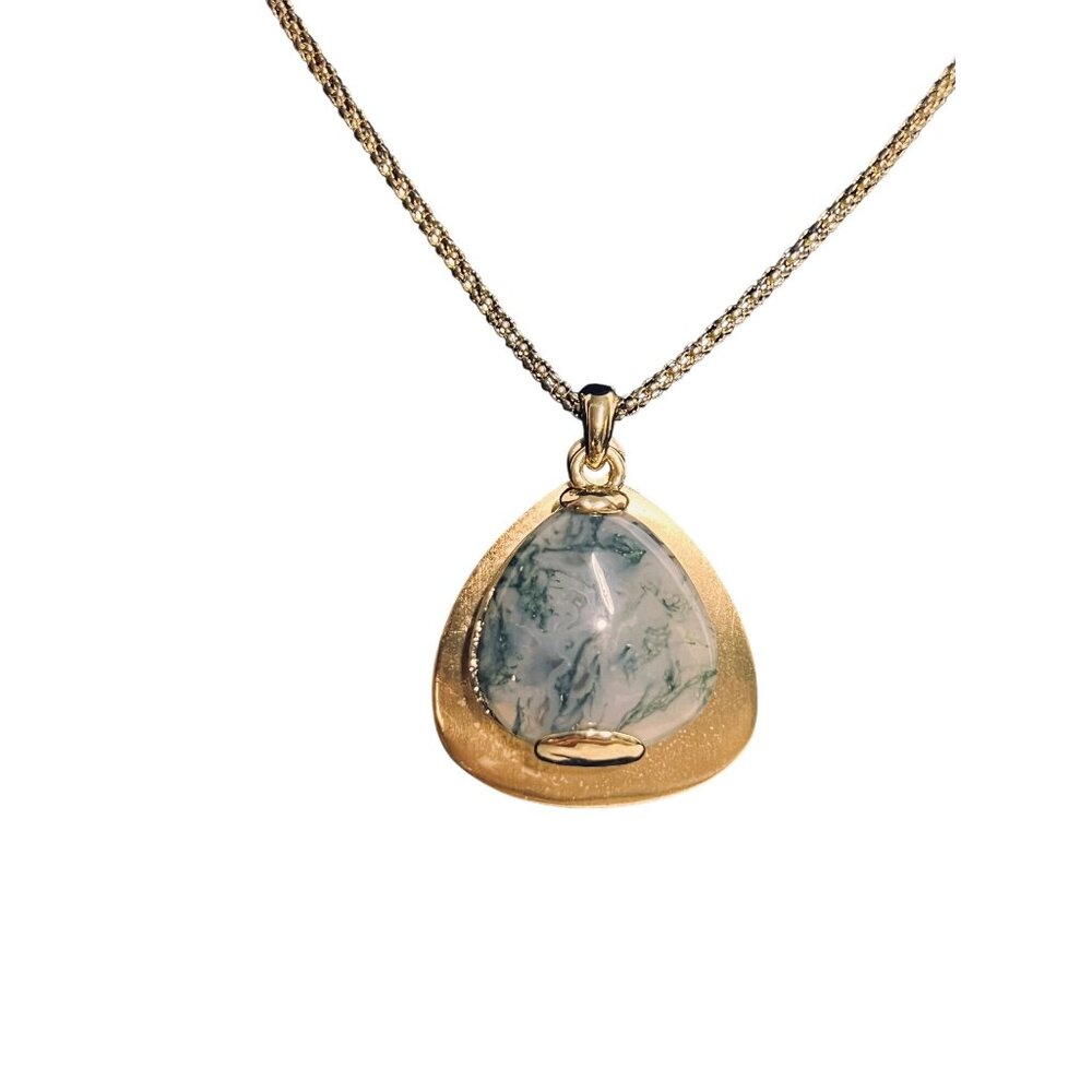Monet Gold Tone Byzantine Chain Necklace W/ Blue Green Semi Precious Pendant (62 - Picture 2 of 8